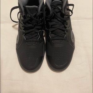 NWOT Men’s Nike Basketball Shoes